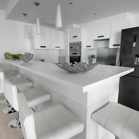 With 2 Bedrooms In Cannes, With Wonderful View, Furnish Cannes