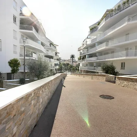 Apartment With 2 Bedrooms In Cannes, With Wonderful View, Furnish