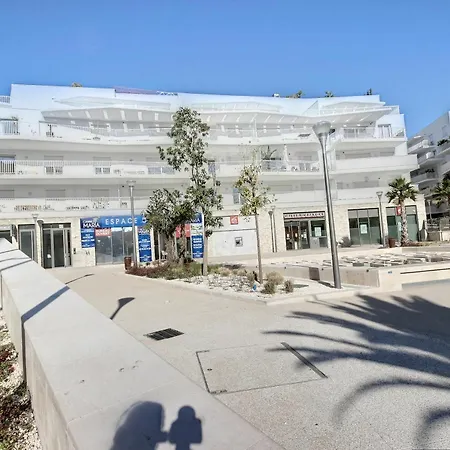 With 2 Bedrooms In Cannes, With Wonderful View, Furnish Cannes
